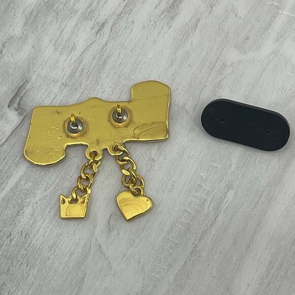 Gold Tone Born To Rule Scroll Brooch Pin Heart Crown Dangle Charms - Picture 4 of 5